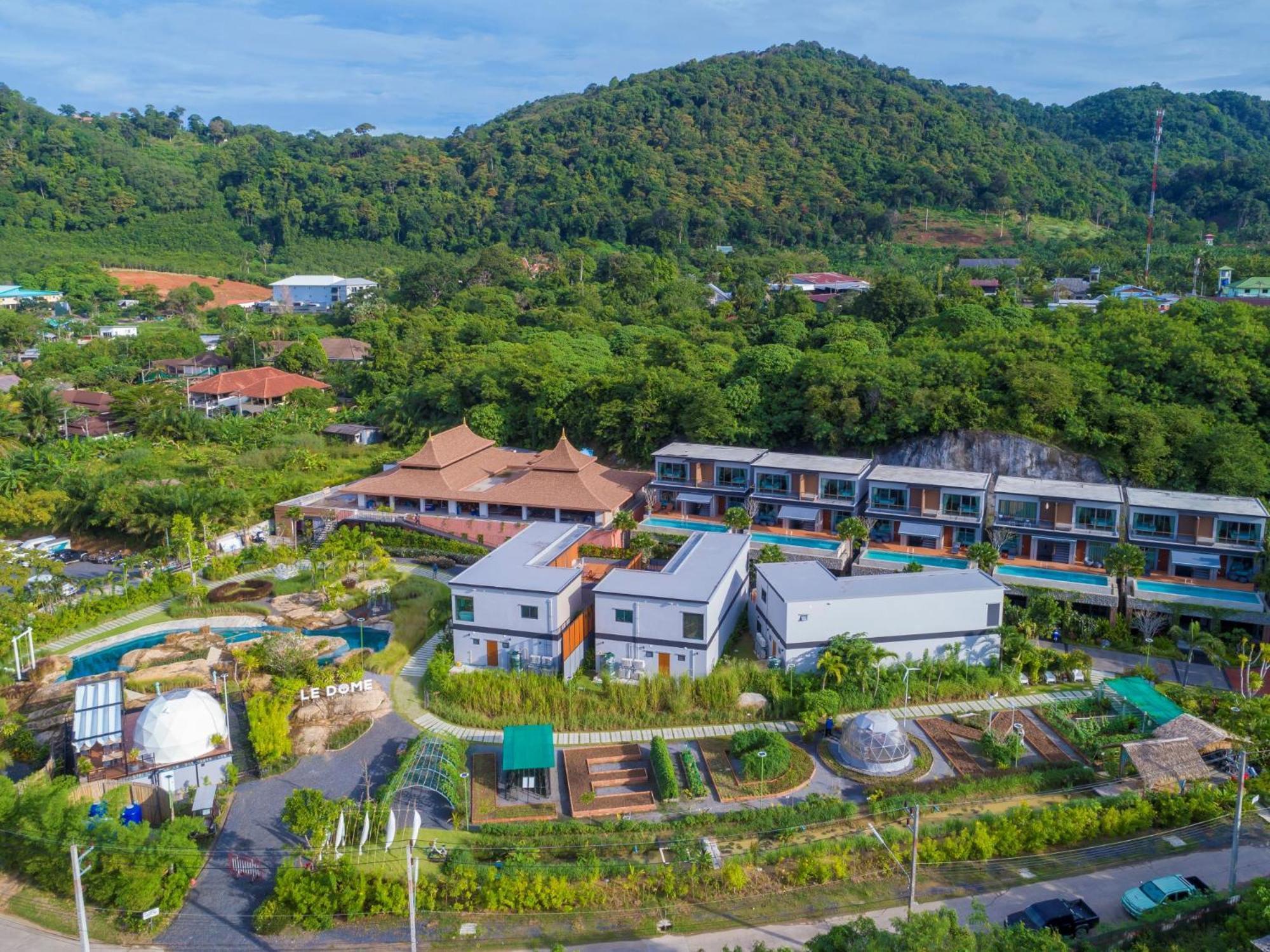 Le Resort&Villas - SHA Extra Plus Rawai Exterior foto The Village at Phuket International Academy